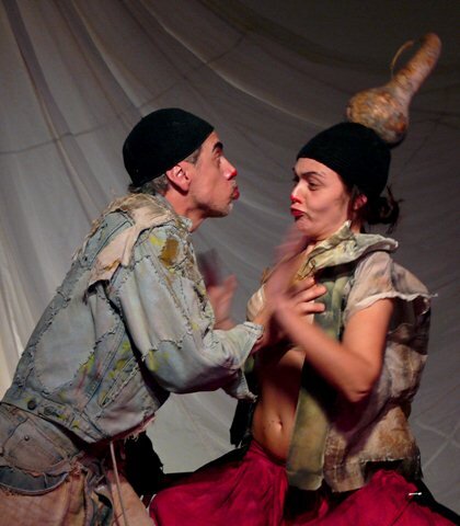 Le Nozze di Arlecchino: foto di scena e video promo
